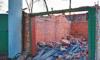 Демонтаж гаражей в мирном, цена от 1742 руб. – услуги под ключ от 2Землекопа-Мир