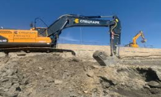 Разработка грунта под коллекторы в мирном от 2562 руб. – 2Землекопа-Мир